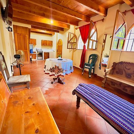 Hostal Dulces Suenos Panajachel Dış mekan fotoğraf