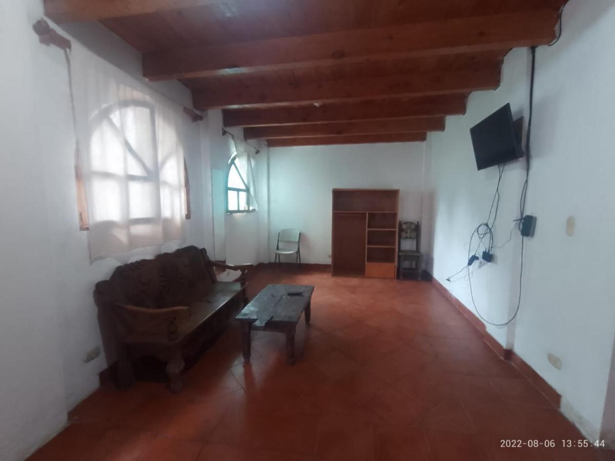 Hostal Dulces Suenos Panajachel Dış mekan fotoğraf