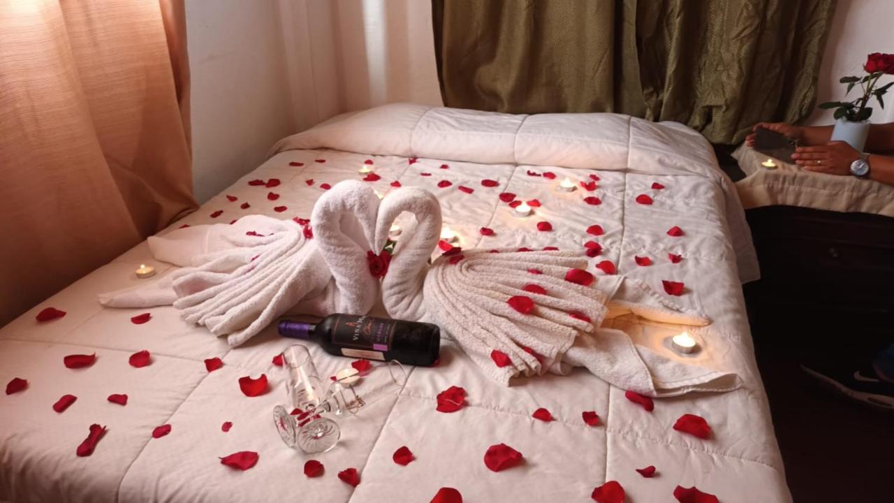 Hostal Dulces Suenos Panajachel Dış mekan fotoğraf