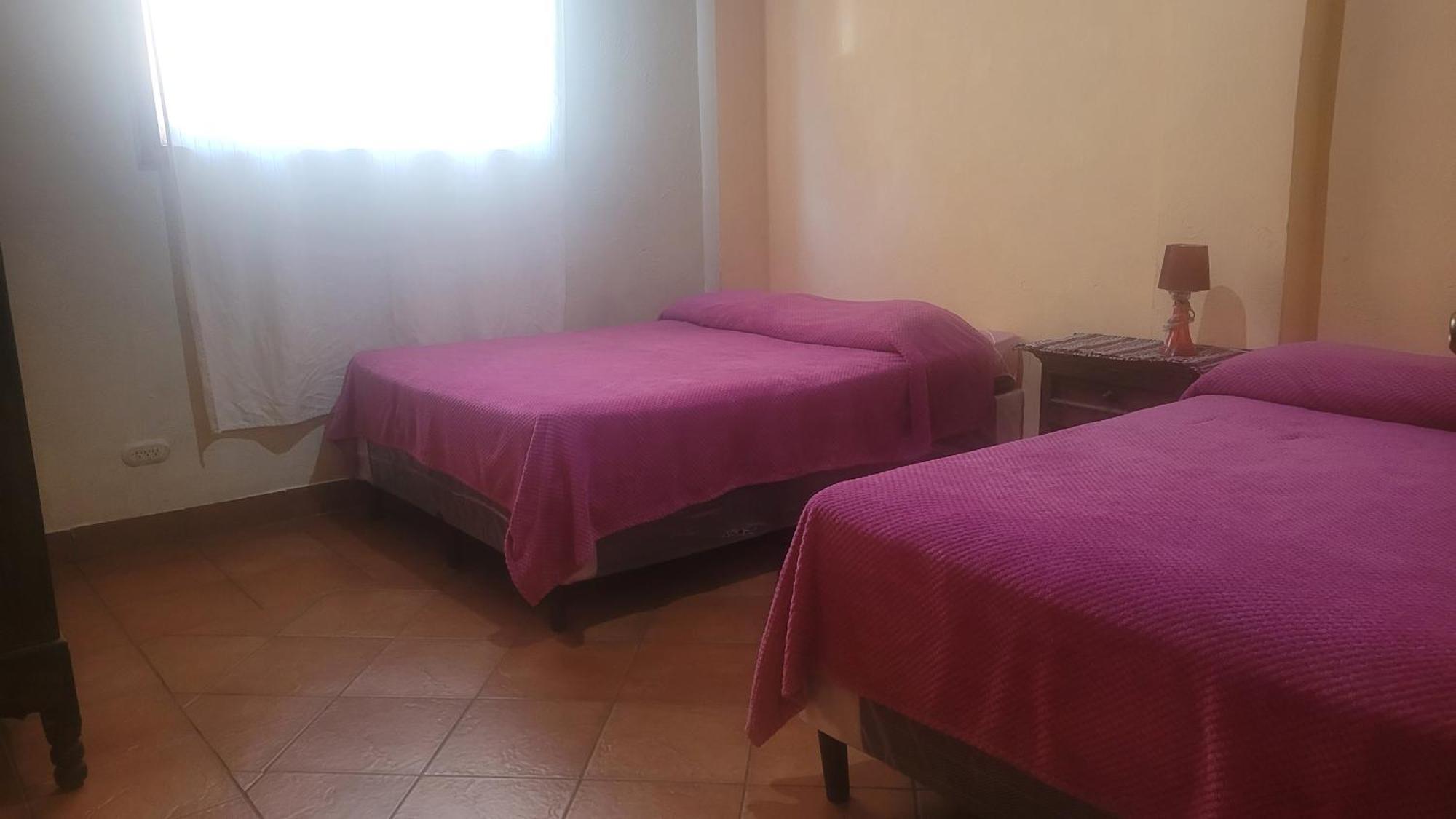 Hostal Dulces Suenos Panajachel Dış mekan fotoğraf